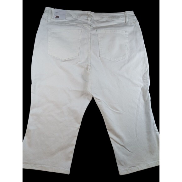 LANE BRYANT Pedal Capri Crop Pants Size 20 White NWT Mid Rise Summer Slimming - Picture 2 of 8